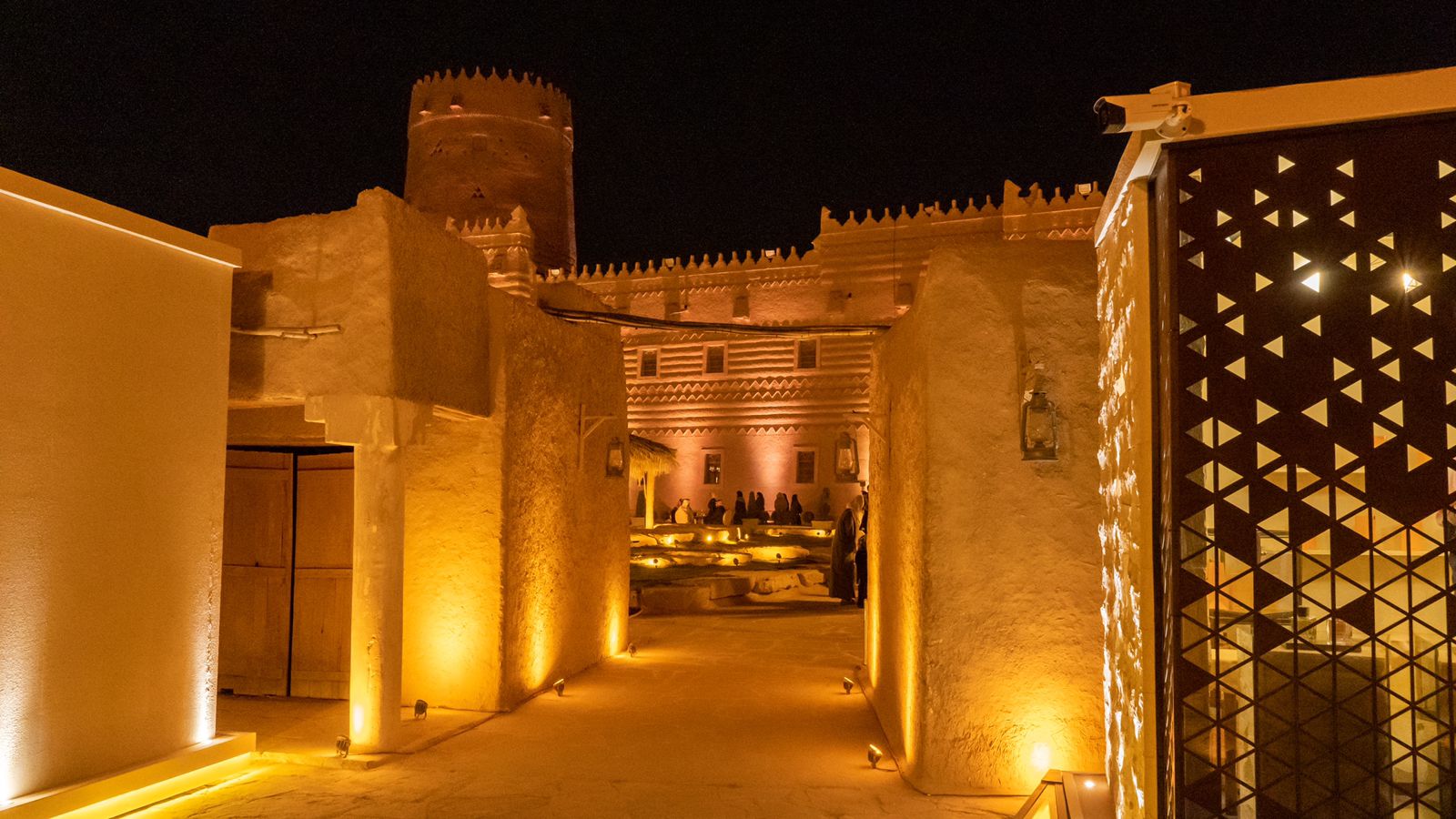 المملكة العربية السعودية - موسم الرياض 2021 - منطقة العاذرية - saudi arabia - riyadh season 2021