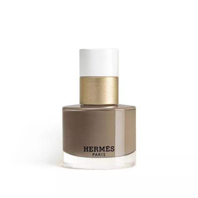 هيرمس تطلق مجموعة أيدي Hermès للعناية باليدين والأظافر