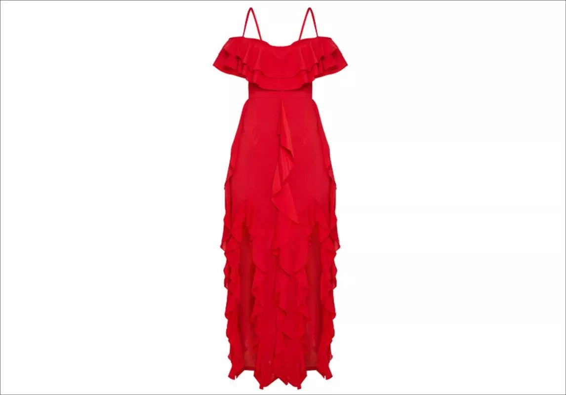 27 فستان احمر مناسب لموعد عيد الحب 2021، اختاري منها للوك جذّاب