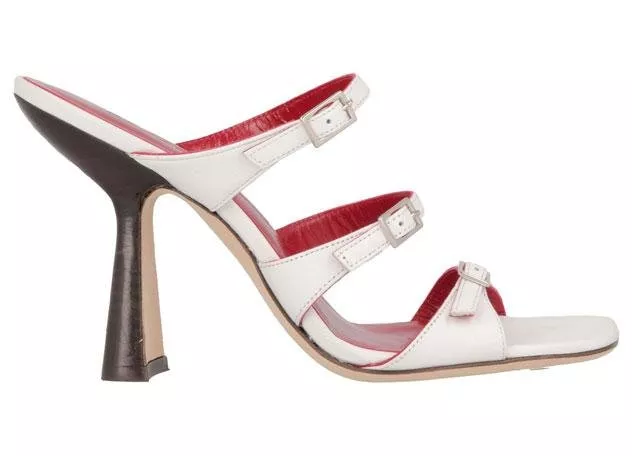 باي فار تُطلق حذاء Malene Shoe ضمن تشكيلتها الجديدة لموسم خريف وشتاء 2020-2021