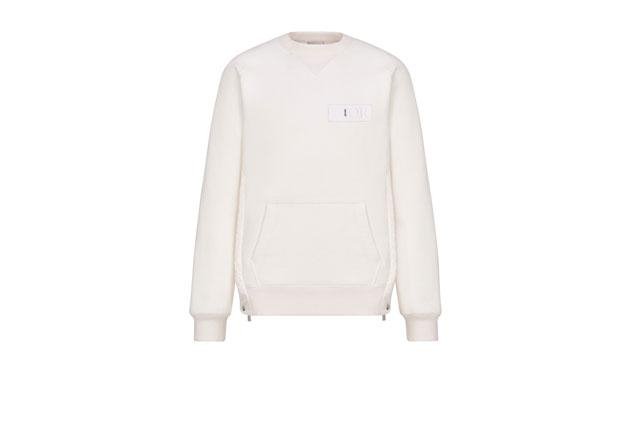مجموعة أزياء ديور - مجموعة أزياء سكاي Sacai - مجموعة كبسولة ديور وسكاي