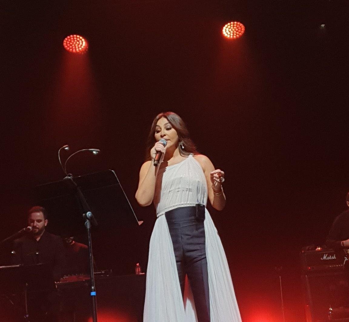 اليسا - باريس - موضة - موضة المشاهير - مسرح اولمبيا - elissa - paris
