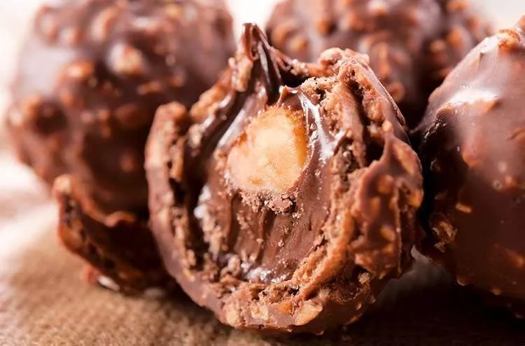 افضل 9 محلات شوكولا في الامارات العربية المتحدة تقدّم أشهى وأفخر أنواع الشوكولا