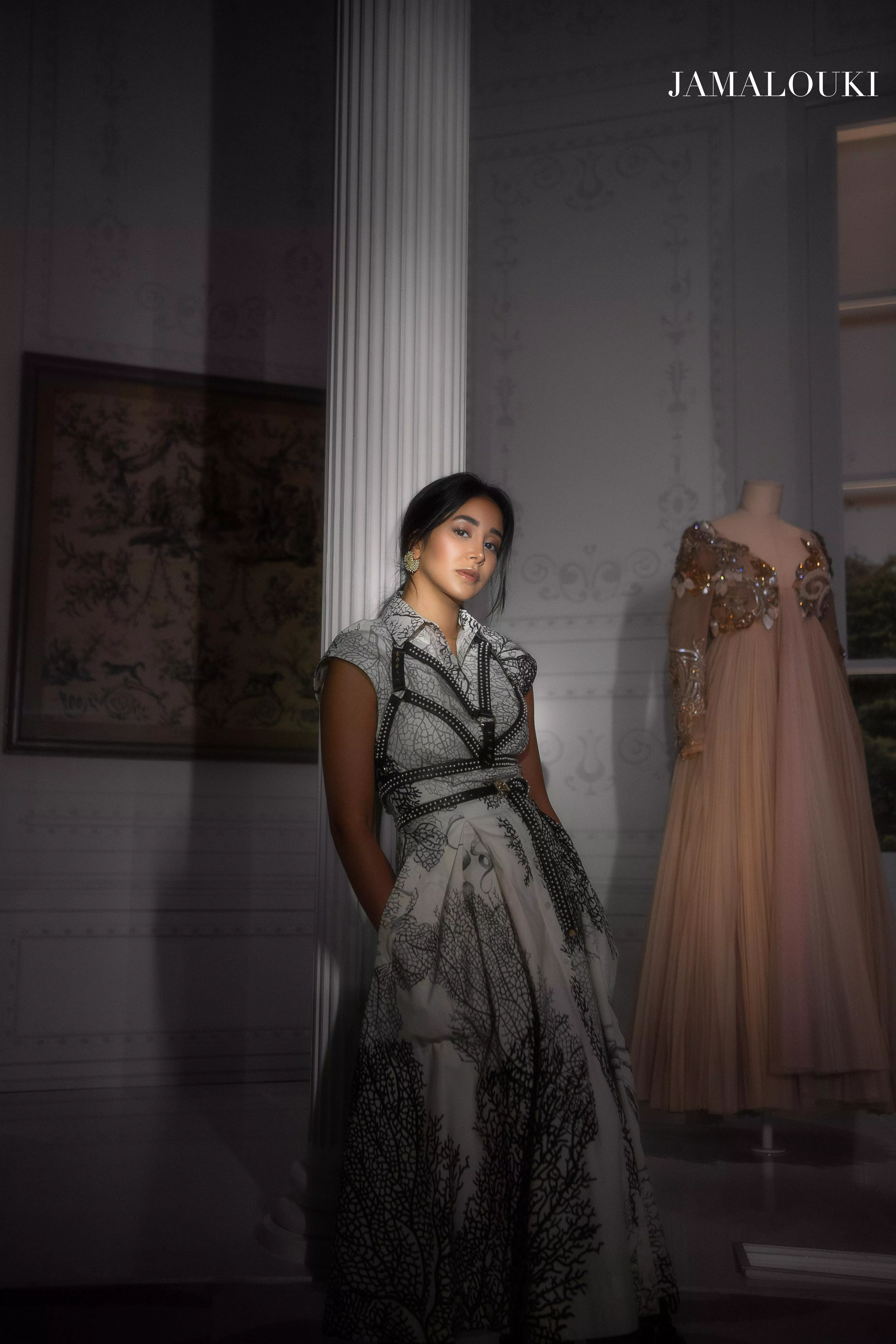 أسيل عمران نجمة غلاف مجلة جمالكِ لعدد نوفمبر 2021 وجلسة تصوير خاصة لمجموعة Dior التحضيرية لربيع 2022
