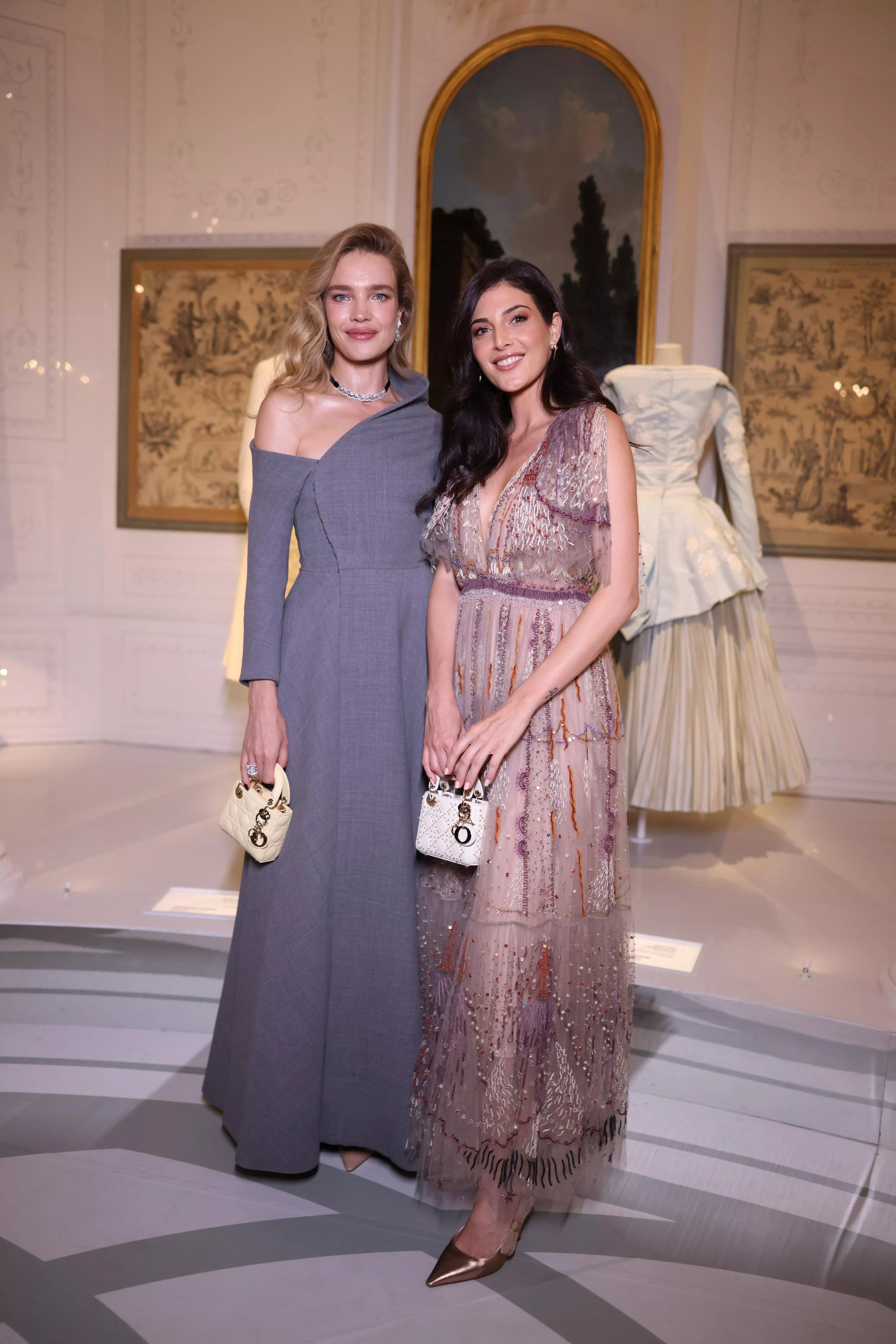 ديور قطر تبدع معرض Christian Dior: Designer of Dreams