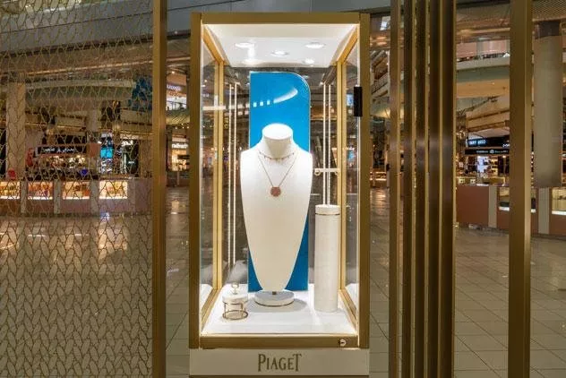 بياجيه تفتتح متجراً مؤقتاً في مركز المملكة في الرياض
