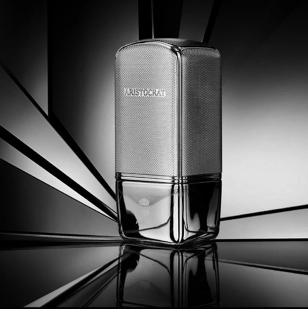 أجمل تحتفل بعيدها الـ70 مع عطر Aristocrat Platinum Eau De Parfum