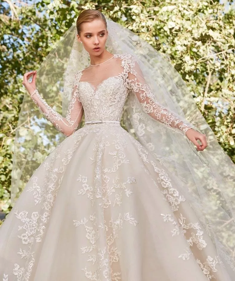 فساتين زفاف فخمه فستان عروس فستان زفاف فساتين عروس صيف 2021 ايلي صعب Elie Saab