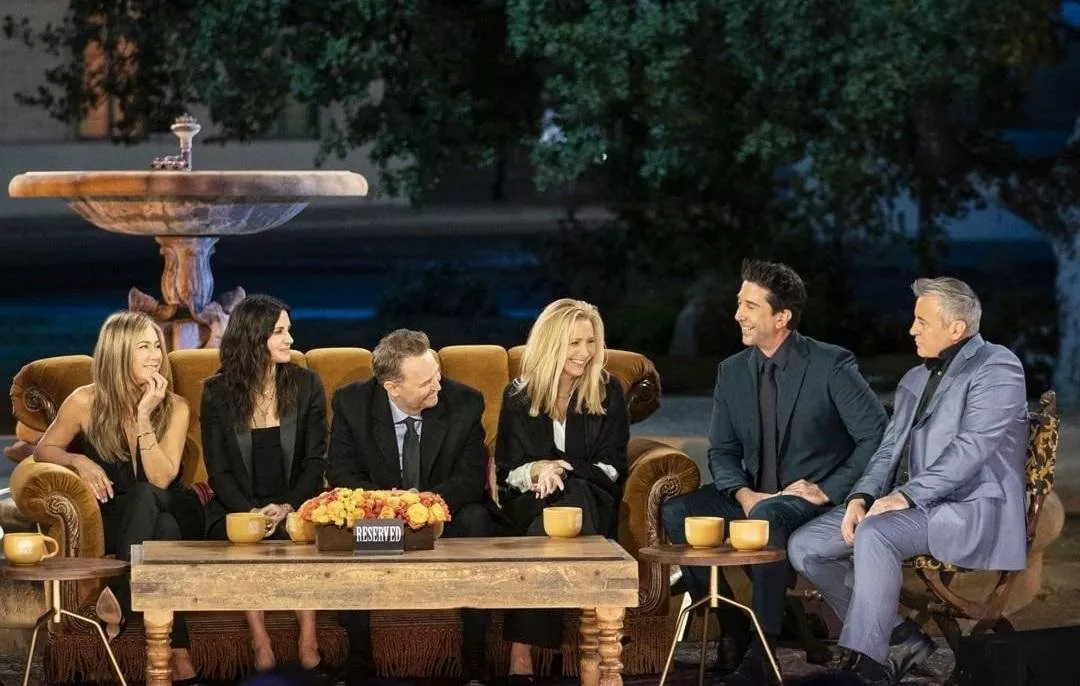 حلقة لمّ شمل الأصدقاء Friends Reunion في مسلسل فريندز: نوستلجيا وأسرار تكشف للمرة الأولى