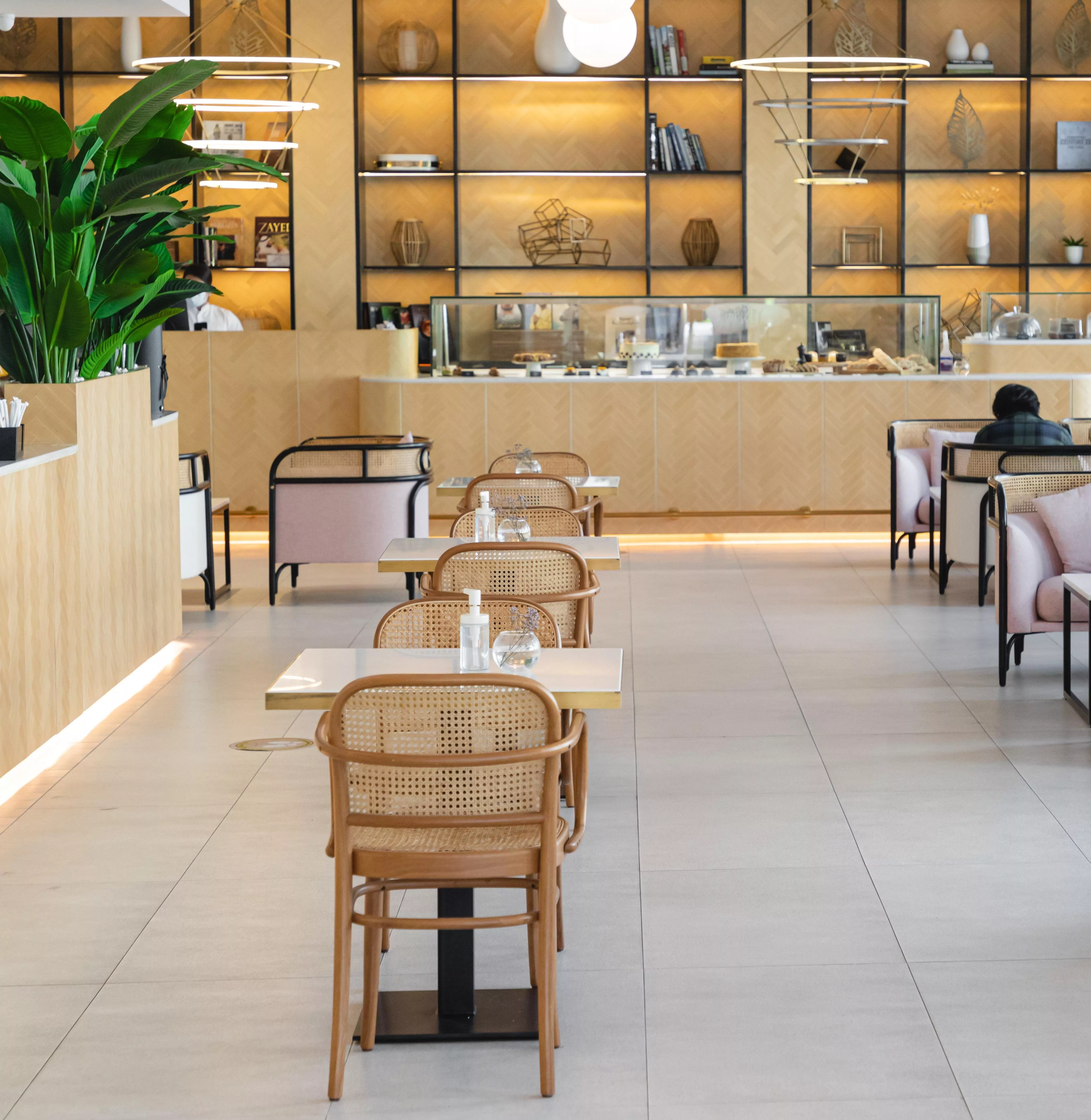 أفضل 12 مطعم في دبي لتناول الفطور، عليكِ زيارتها في أقرب وقت