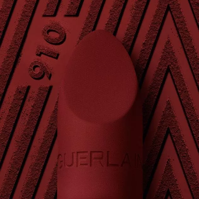 جيرلان تطلق مجموعة أحمر الشفاه Rouge G Luxurious Velvet