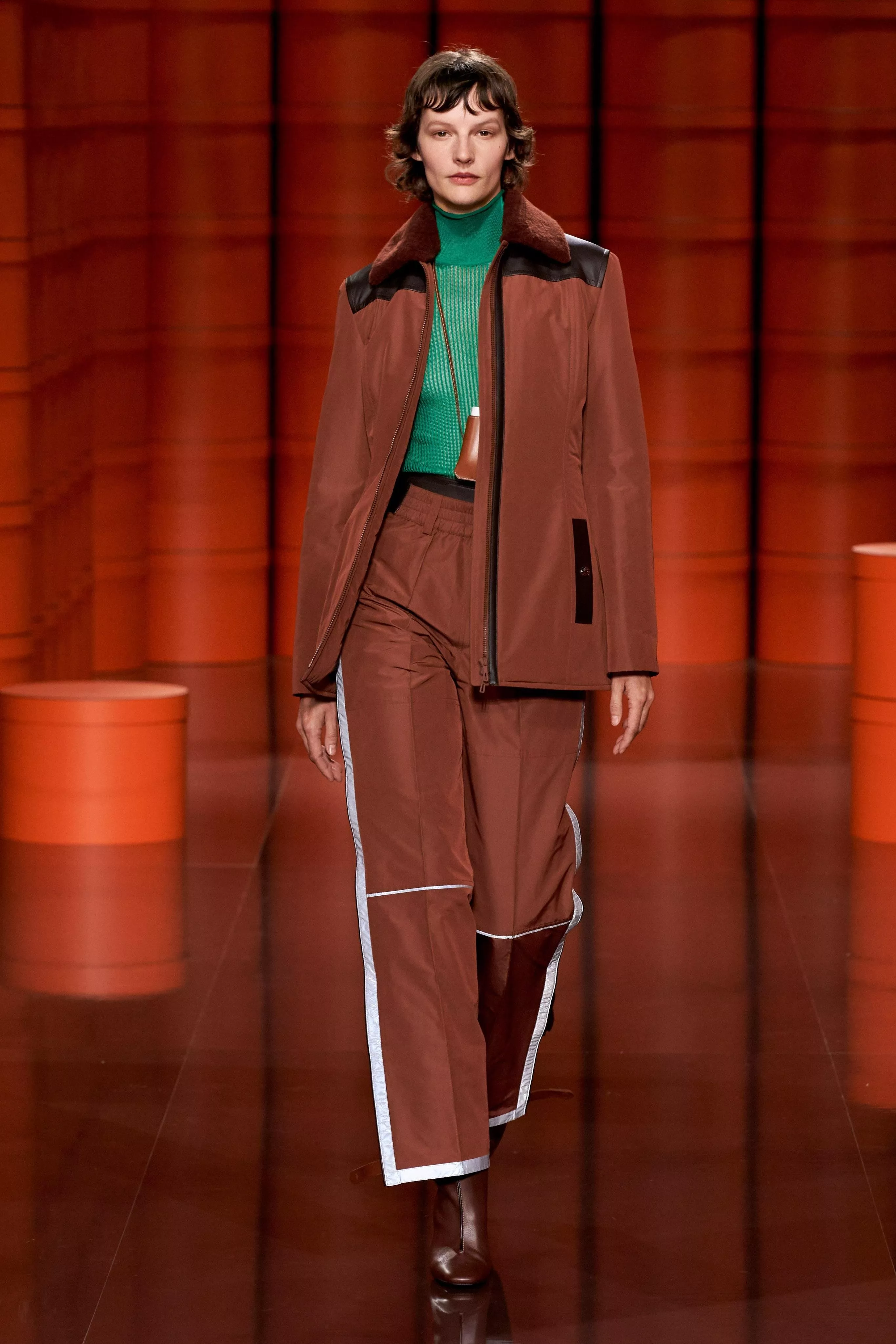 مجموعة Hermès للملابس الجاهزة لخريف وشتاء 2021-2022: نداء للحركة