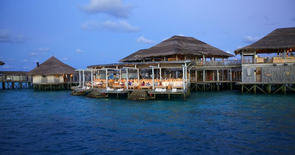 فنادق جزر المالديف   فنادق المالديف   افخم فنادق المالديف   جزر المالديف  المالديف   مالديف