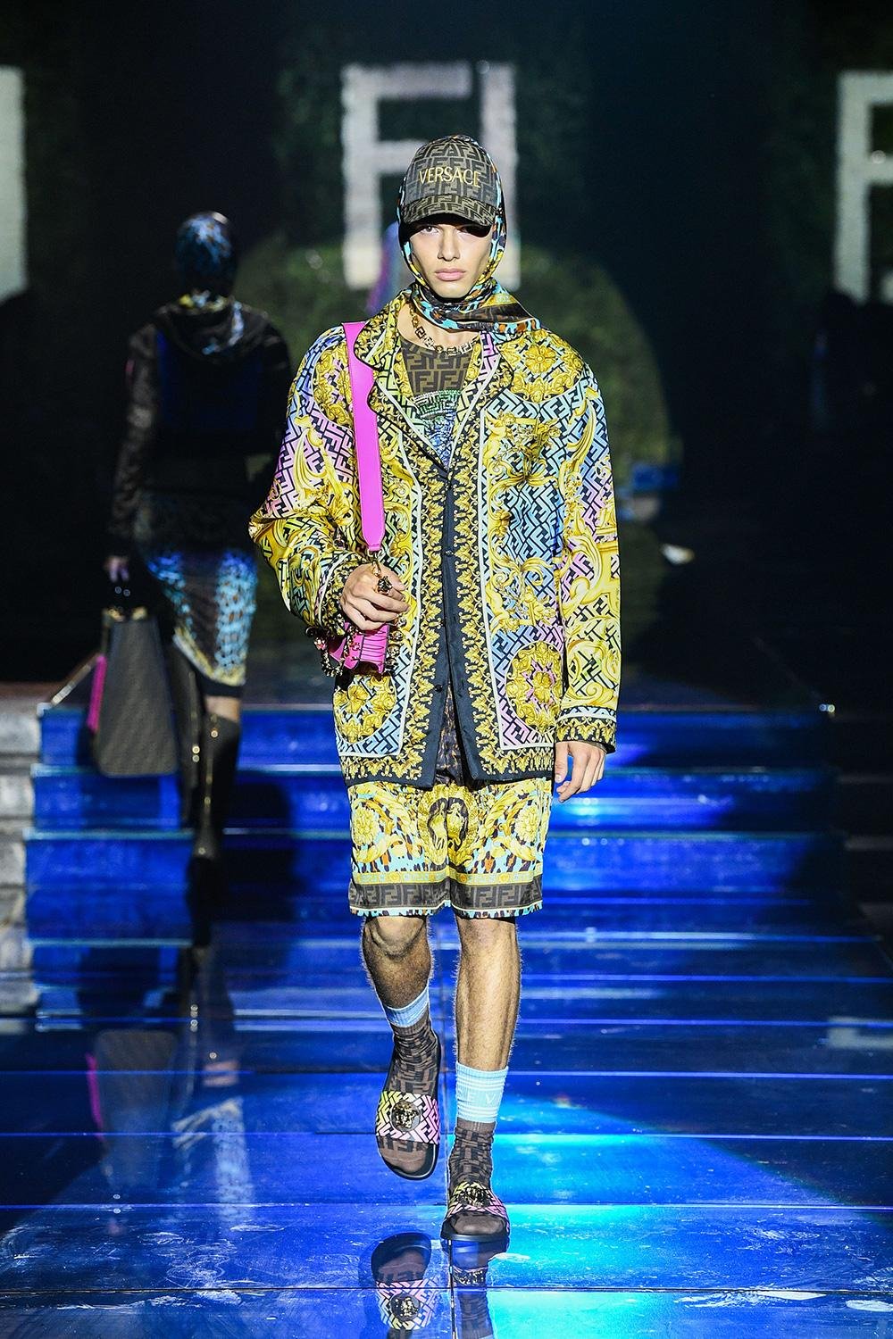 فرزاتشي فندي fendi versace