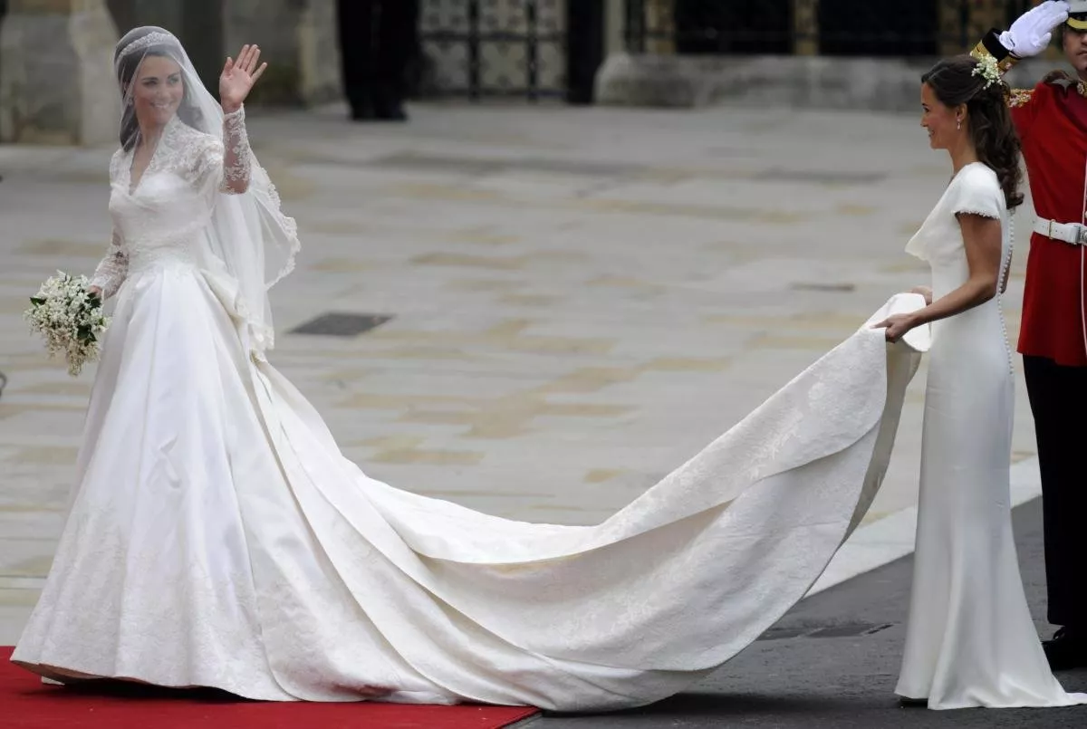 أغلى 10 فساتين زفاف في التاريخ: أسعارها خيالية وبعضها ارتدتها النجمات