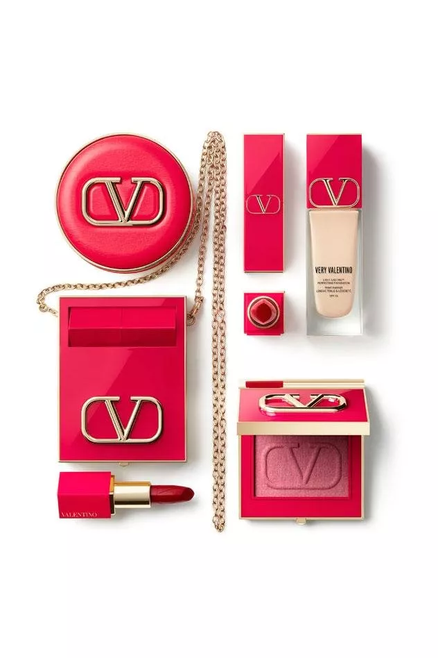 Valentino Beauty تفتتح متجراً مؤقّتاً غير مسبوق في دبي مول
