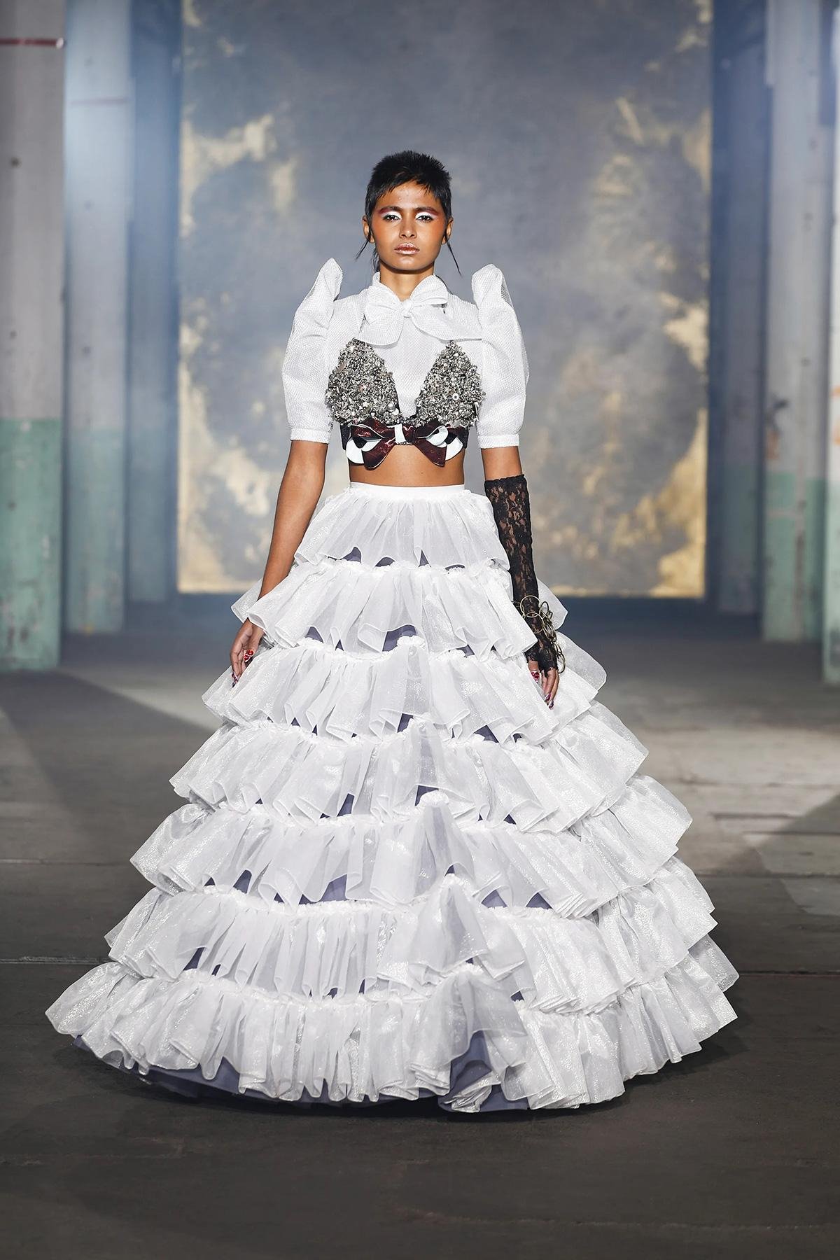 viktor & Rolf فيكتور اند رولف