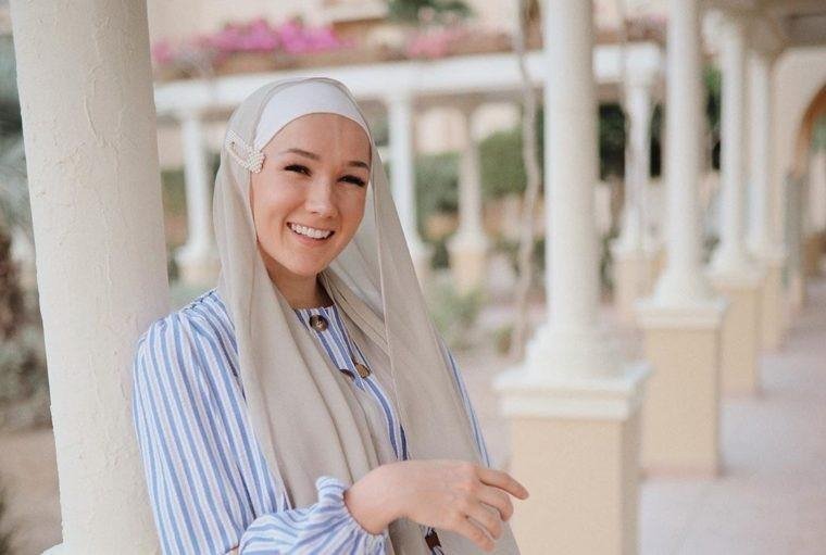 حجاب مرأة محجبه ايشارب اكسسوار