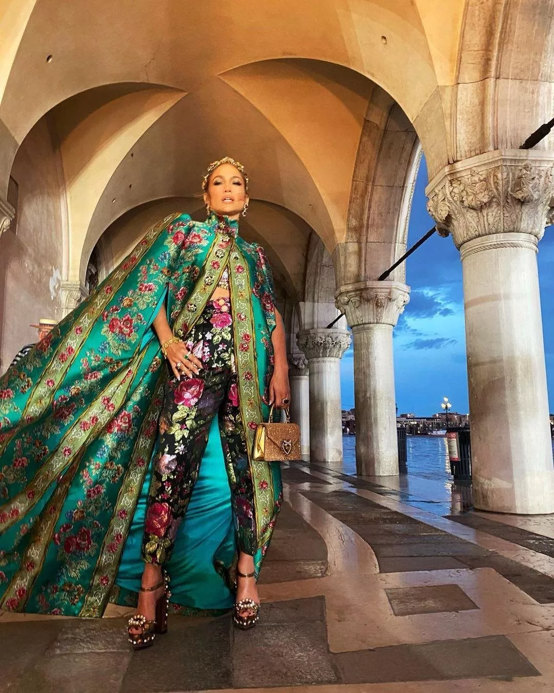 مجموعة Alta Moda من Dolce & Gabbana: تشكيلة مميّزة تكرّم مدينة البندقية الإيطالية