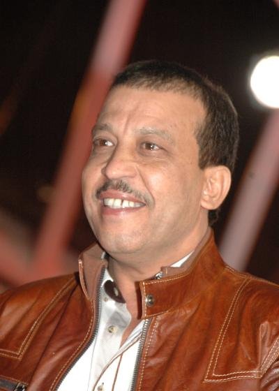 عزيز داداس